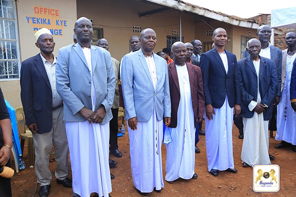 Omutaka Kisolo with other elders Omutaka Kisolo with other elders