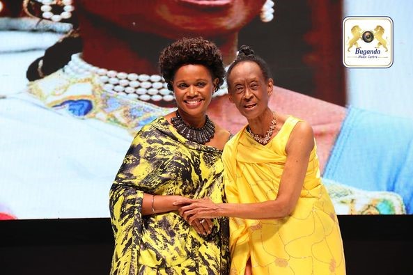 Nabagereka nga ayozayoza Omumbejja Bagaaya Image
