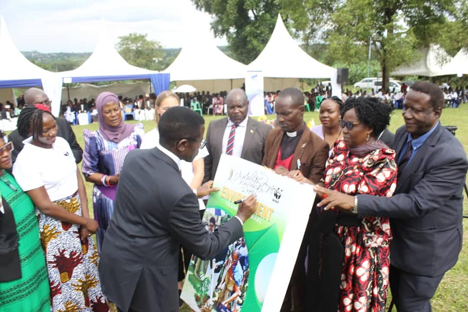 Katikkiro launching the new theme Image