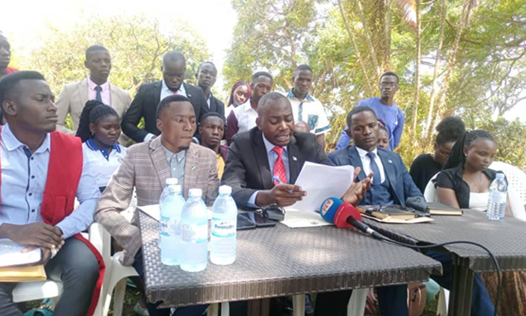 Members of Nkobazambogo addressing the media. Image