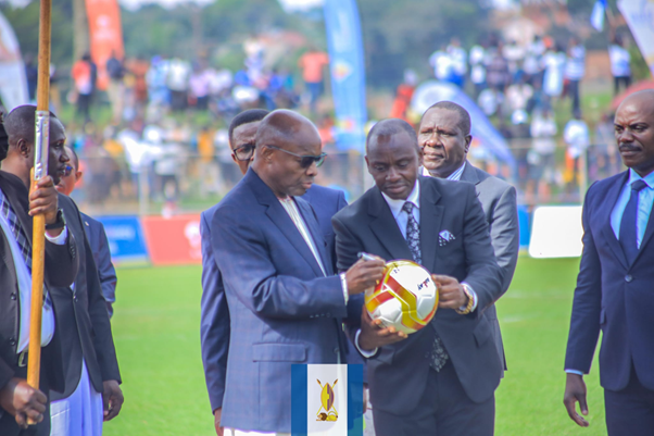 The King graciously signed the ball Image