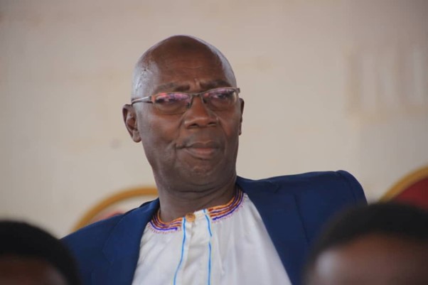 Oweek. Haji Amis Kakomo Image