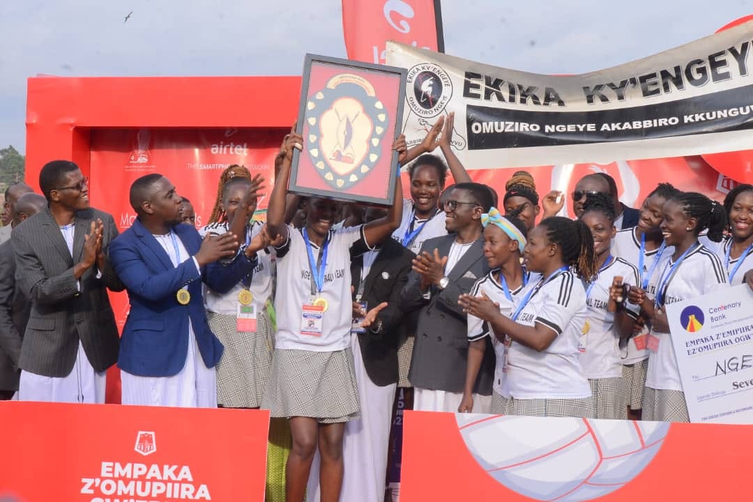 The engeye holding up their conquered shield. Image