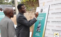 Katikkiro launches new book Okutambula Kulaba, Okudda Kunyumya 