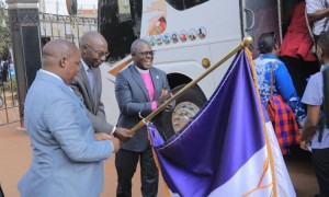 Buganda etutte abalimi 80 e Kenya okuyiga enima ey’omulembe